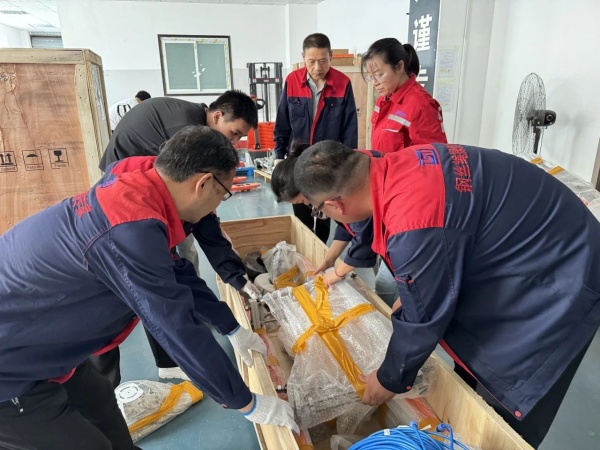 破暑前行，全員沖刺，鑄就泰斯特新速度！